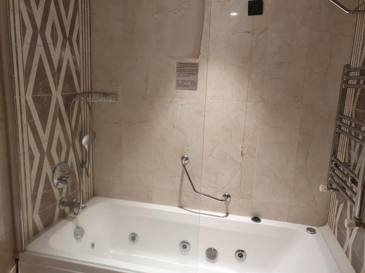 Esila Termal Hotel & Spa Bagian luar foto