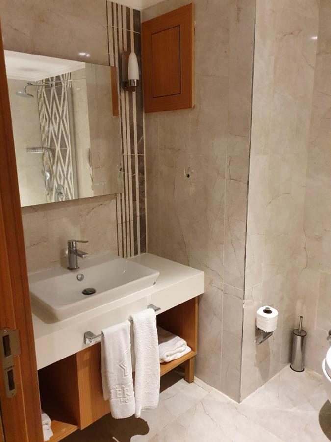 Esila Termal Hotel & Spa Bagian luar foto